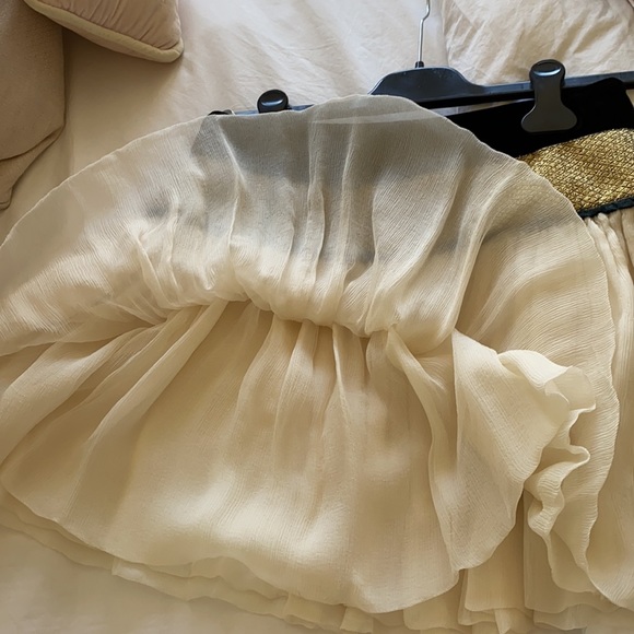 Roberto Cavalli white chiffon mini skirt. - Picture 8 of 9